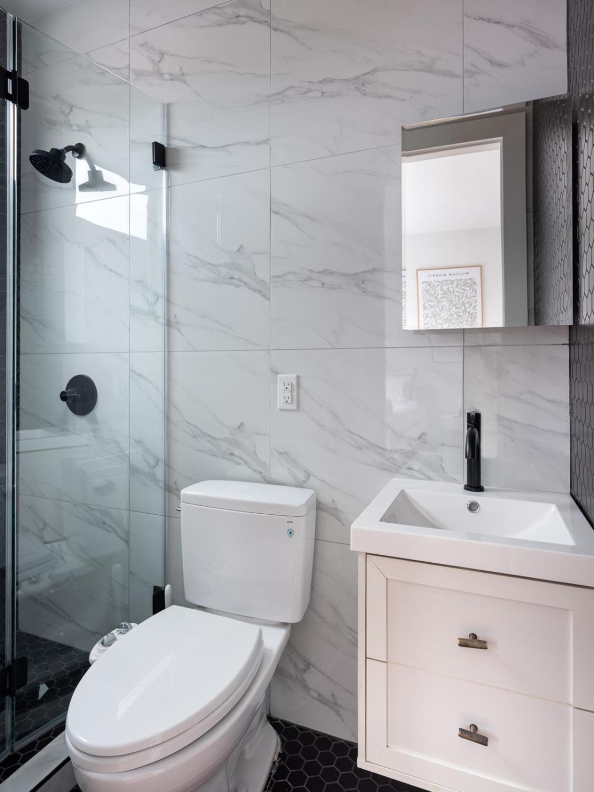 Three Bedroom Brooklynite Suite! New York Eksteriør bilde